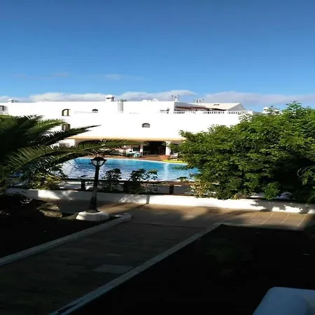 Apartament Sleeps 4 Pool Wifi T691558 *