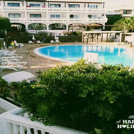 Apartmán Sleeps 4 Pool Wifi T691558