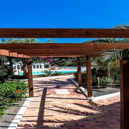 Sleeps 4 Pool Wifi T691558 Apartament