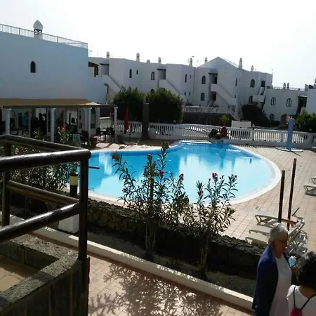 Apartmán Sleeps 4 Pool Wifi T691558